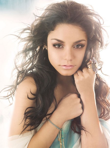 VanessaHudgens-03-big.jpg